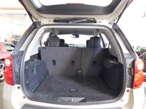 Used 2015 Chevrolet Equinox LS image 10