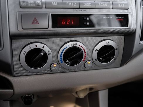 Used 2006 Toyota Tacoma PreRunner RWD image 26