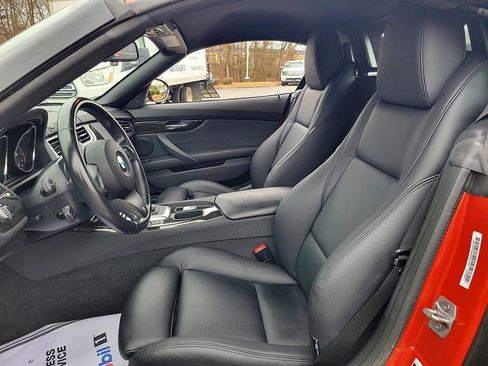 Used 2016 BMW Z4 sDrive35i image 11