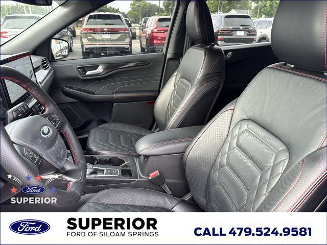 Used 2024 Ford Escape ST-Line Elite w/ Premium Technology Package AWD/4WD image 6