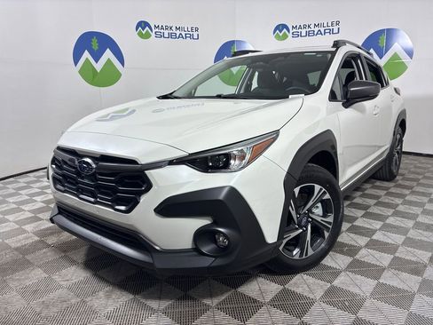 Used 2025 Subaru Crosstrek 2.0i Premium image 4