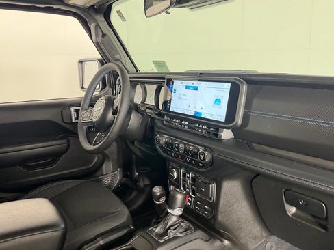 Used 2024 Jeep Wrangler Unlimited Rubicon 4xe w/ Safety Group AWD/4WD image 32