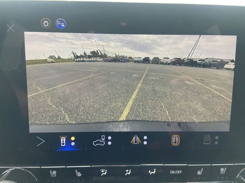 New 2026 Chevrolet Colorado Z71 w/ Technology Package AWD/4WD image 15