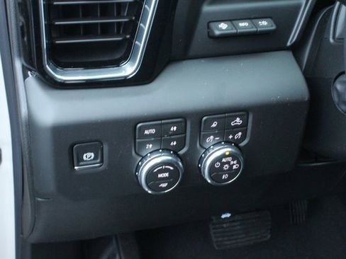 New 2026 GMC Sierra 1500 Denali image 23