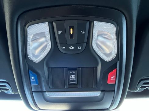 Used 2025 RAM 1500 Big Horn AWD/4WD image 25