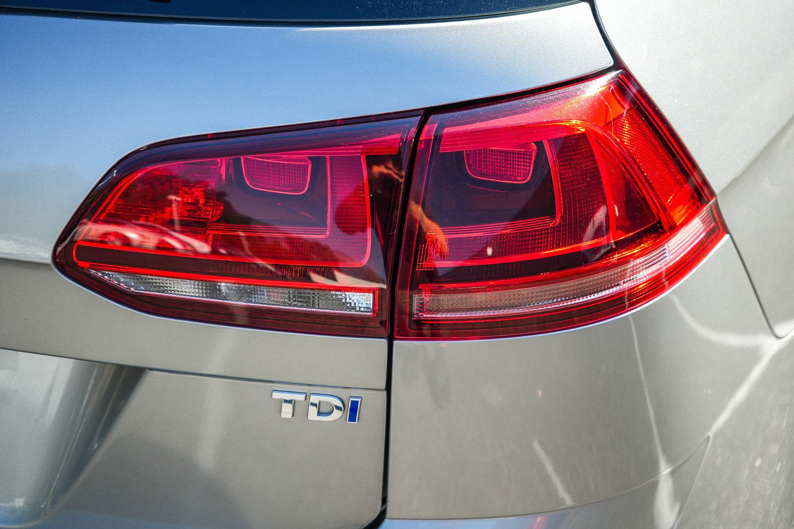 Used 2015 Volkswagen Golf TDI SEL w/ Lighting Package (SEL) FWD image 7