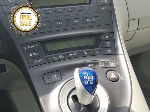 Used 2010 Toyota Prius Two image 17