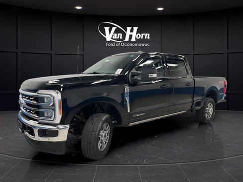 Used 2023 Ford F250 Lariat w/ Lariat Ultimate Package AWD/4WD image 3