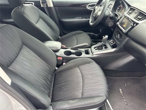 Used 2019 Nissan Sentra SV w/ Special Edition Package image 16