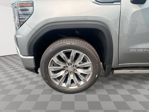 New 2026 GMC Sierra 1500 Denali w/ Denali Reserve Package AWD/4WD image 30