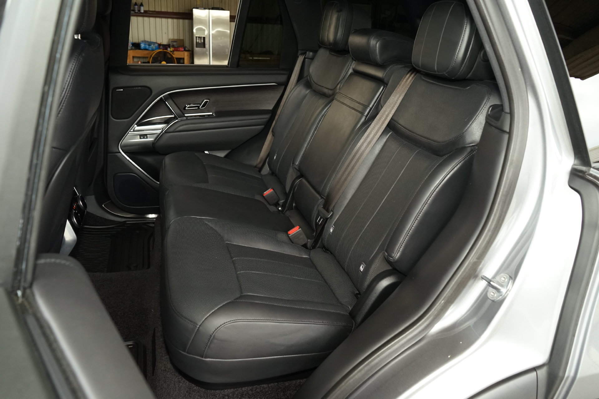 Used 2023 Land Rover Range Rover SE AWD/4WD image 25