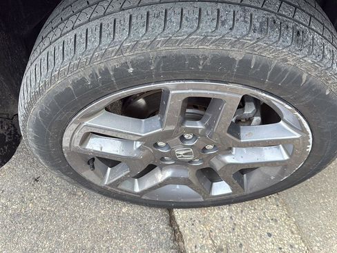 Used 2023 Honda Passport EX-L image 2