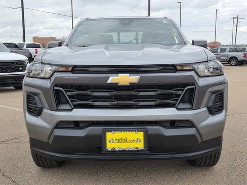 New 2026 Chevrolet Colorado LT image 2