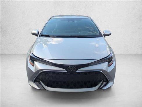 Used 2022 Toyota Corolla XSE FWD image 2