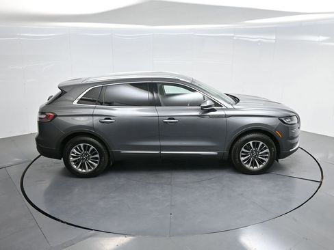 Used 2023 Lincoln Nautilus FWD w/ Premium Package image 64