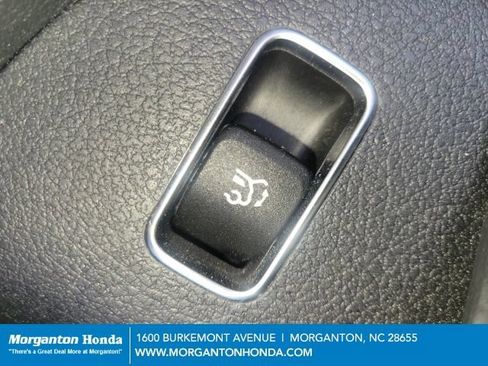 Used 2024 Mercedes-Benz GLE 350 4MATIC image 34