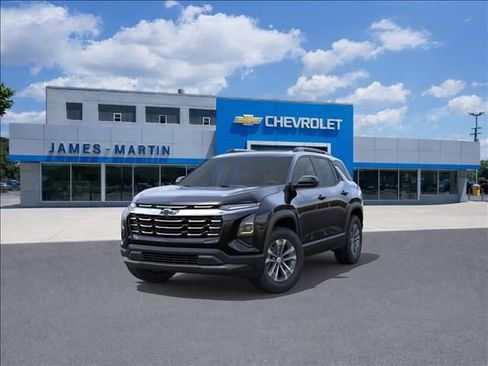 New 2026 Chevrolet Equinox LT FWD image 8