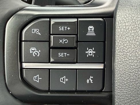 Used 2026 Ford F150 Raptor AWD/4WD image 31