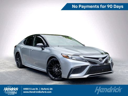 Used 2024 Toyota Camry XSE FWD image 1