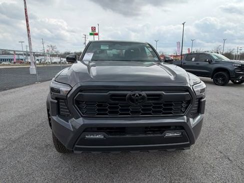 New 2026 Toyota Tacoma TRD Off-Road image 12