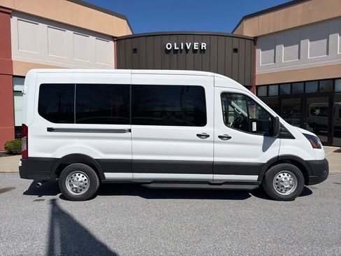 New 2026 Ford Transit 350 148 Medium Roof Wagon AWD image 8