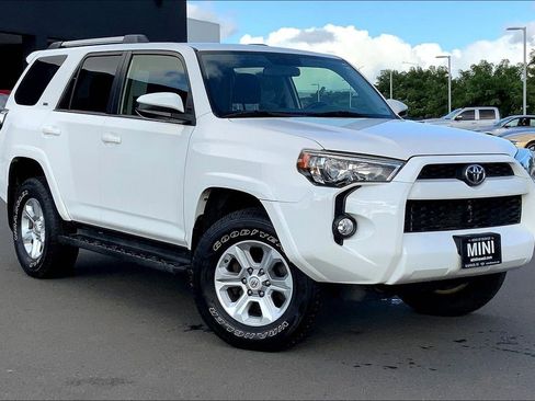 Used 2019 Toyota 4Runner SR5 image 31