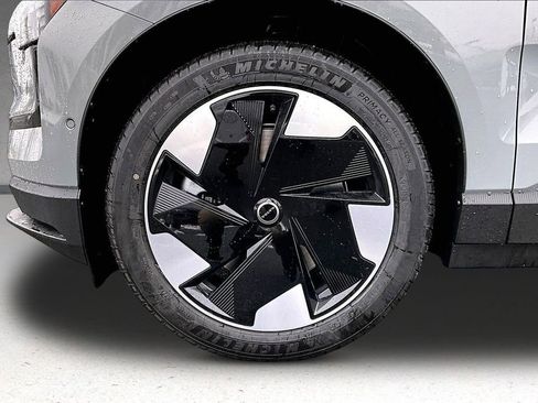 New 2026 Volvo EX30 Ultra w/ Climate Package image 12