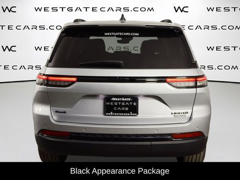 Used 2023 Jeep Grand Cherokee Limited w/ Black Appearance Package image 4