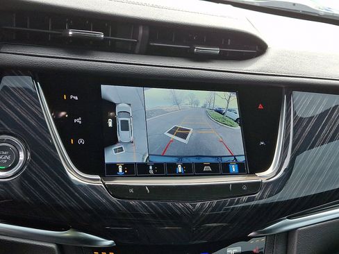 Used 2024 Cadillac XT6 Premium Luxury w/ Technology Package image 19