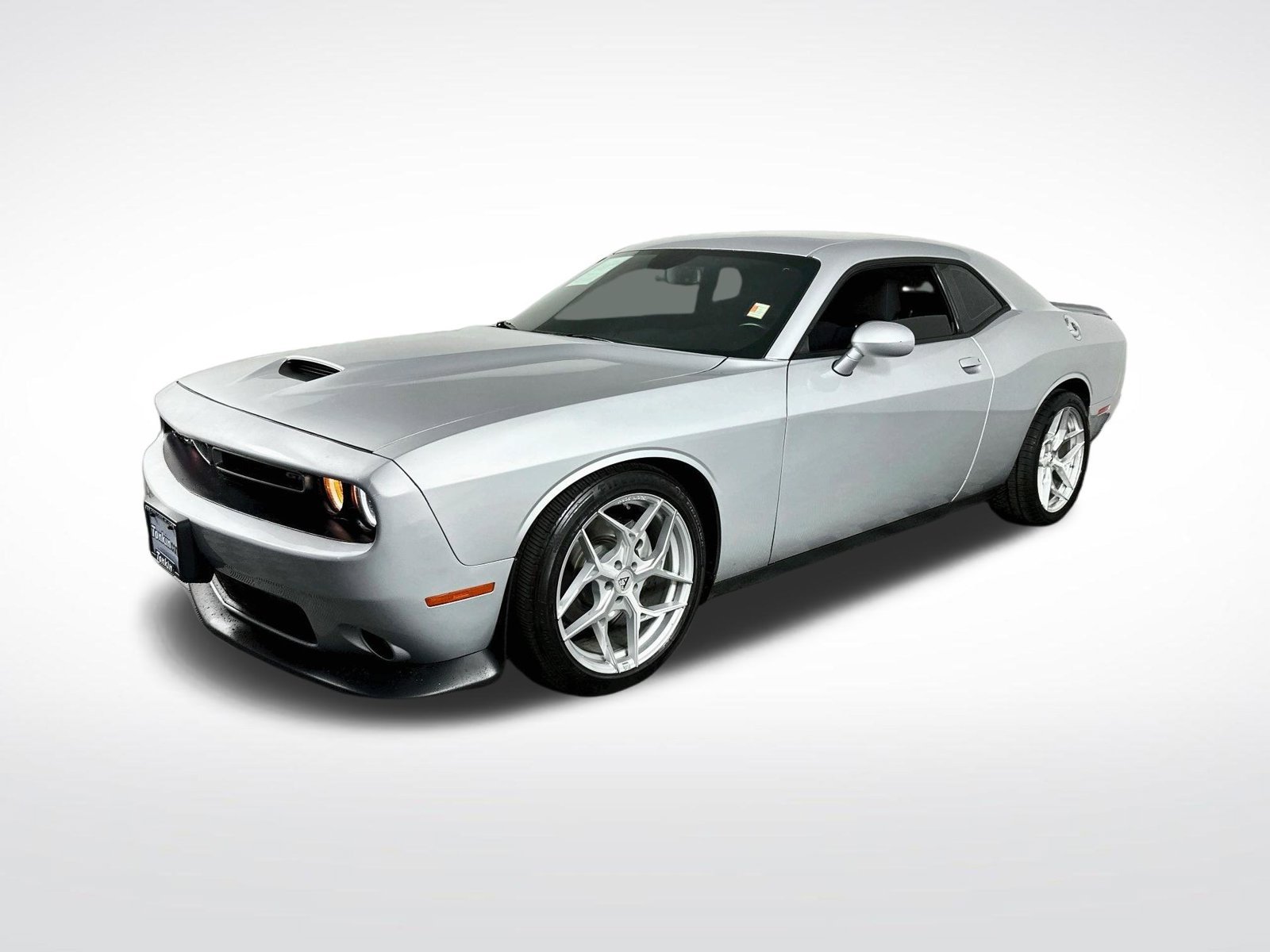 Used 2022 Dodge Challenger GT RWD image 4