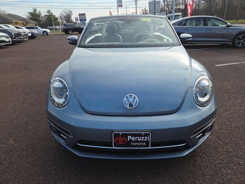 Used 2019 Volkswagen Beetle 2.0T Final Edition SEL image 8
