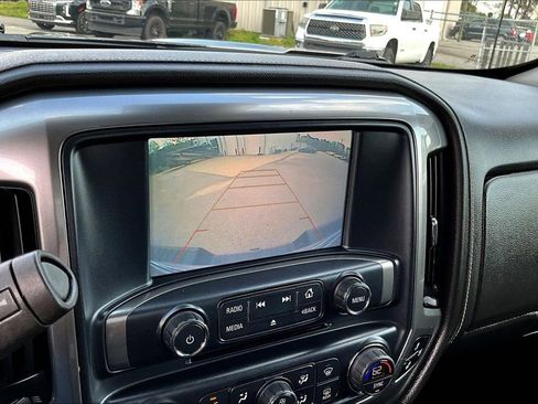 Used 2018 Chevrolet Silverado 1500 LTZ Z71 w/ Centennial Edition image 17