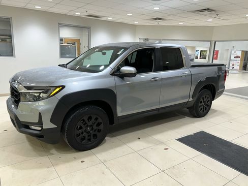 Certified 2023 Honda Ridgeline RTL image 6