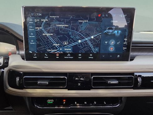 Used 2022 Lincoln Nautilus Reserve w/ Equipment Group 201A image 14