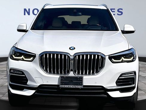Used 2021 BMW X5 xDrive40i w/ Premium Package image 2