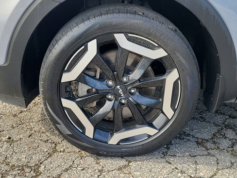 Used 2024 Kia Telluride S w/ S Sunroof Package AWD/4WD image 12