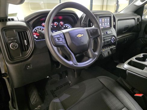 Used 2023 Chevrolet Silverado 1500 Custom image 23
