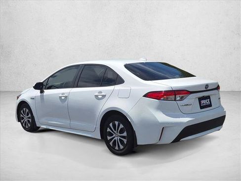Used 2021 Toyota Corolla LE FWD image 7