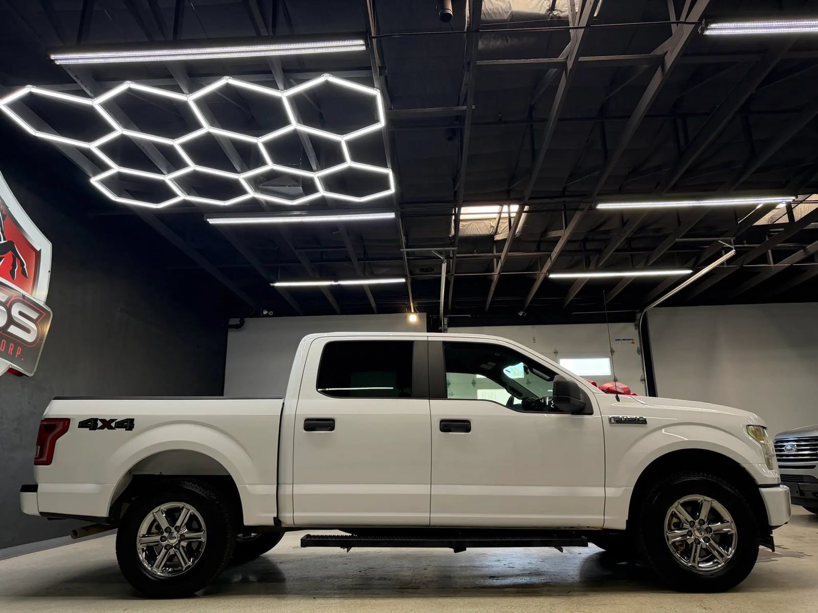 Used 2017 Ford F150 XL w/ XL Power Equipment Group AWD/4WD image 11