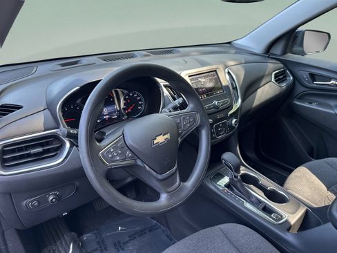 Used 2024 Chevrolet Equinox LT FWD image 25