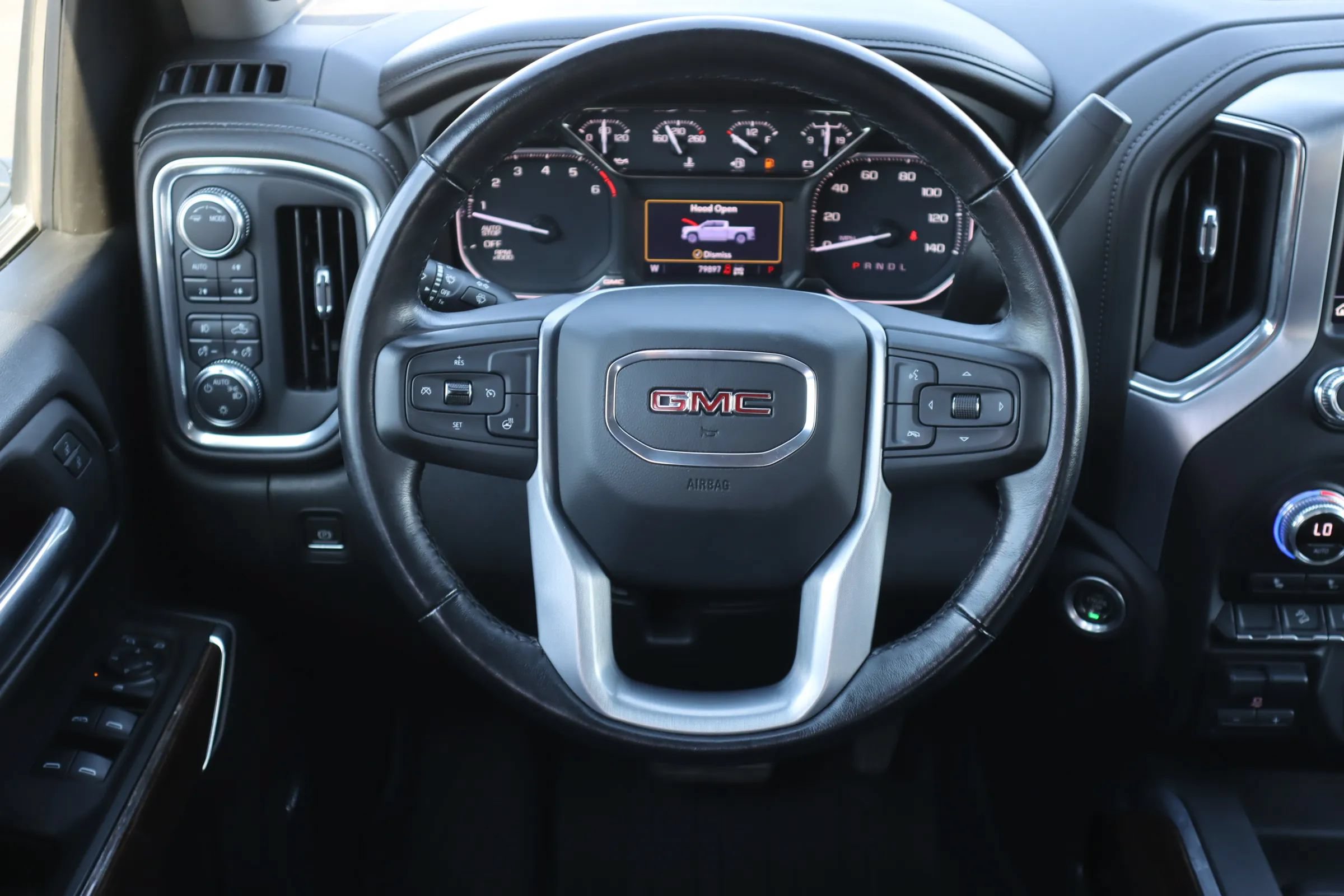 Used 2021 GMC Sierra 1500 Elevation w/ Preferred Package AWD/4WD image 12