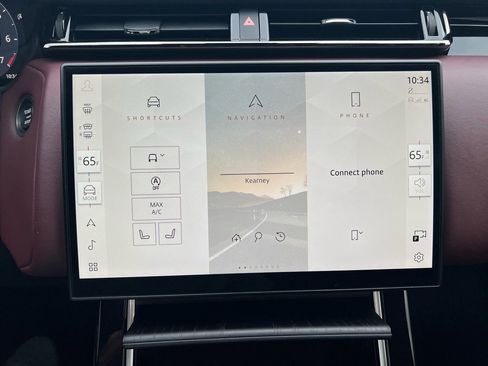 Used 2024 Land Rover Range Rover Velar Dynamic HSE image 17