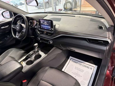 Used 2025 Nissan Altima 2.5 SV image 48