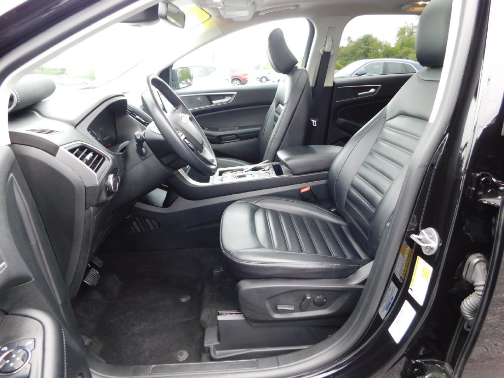 Used 2024 Ford Edge SEL w/ Convenience Package AWD/4WD image 13