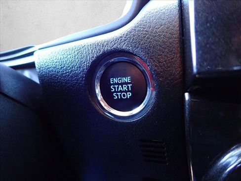 Used 2020 Toyota 4Runner TRD Off-Road Premium image 23