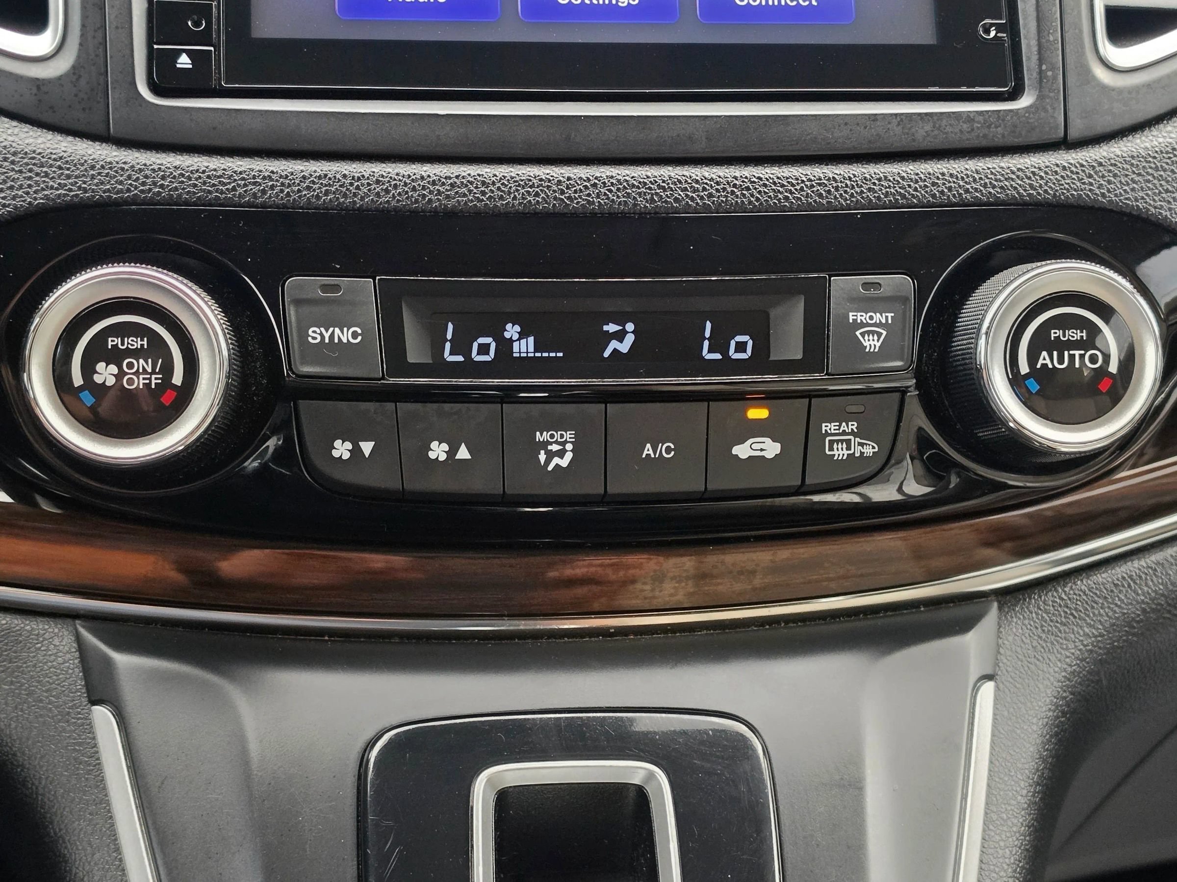 Used 2015 Honda CR-V Touring image 29