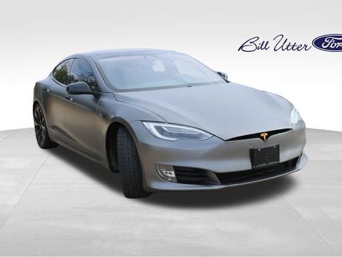 Used 2018 Tesla Model S AWD image 3