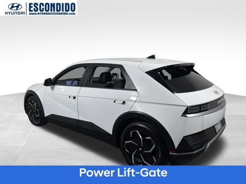 Used 2022 Hyundai Ioniq 5 SE image 3