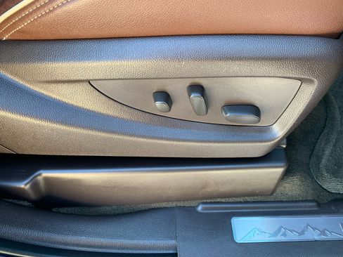 Used 2015 Chevrolet Silverado 3500 High Country w/ Duramax Plus Package image 15