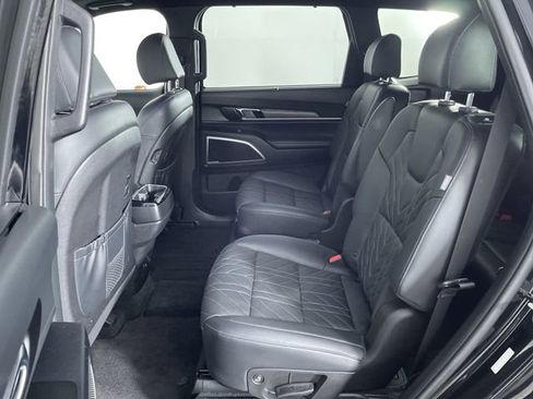Used 2023 Kia Telluride EX X-Line image 21